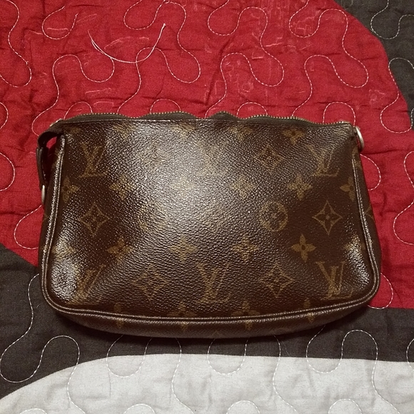 Louis Vuitton Handbags - Vintage Louis Vuitton